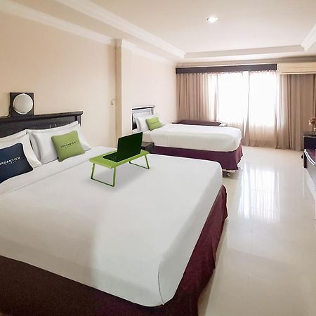 Urbanview Hotel Surya Kahayan Palangkaraya By Reddoorz Zewnętrze zdjęcie